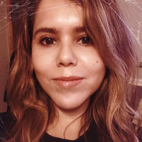 Meet your Posher, - Picture 10 of 16